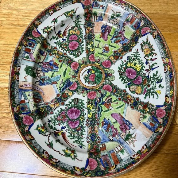 Vintage GuangCai (廣彩瓷）Chinese Medallion Family Rose Oval Platter, 16" x 13.25" x - Picture 3 of 11